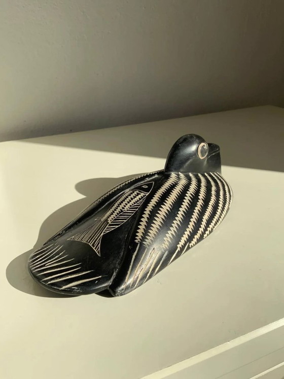 Image 1 of Inuit-Specksteinskulptur eines Seetauchers (Kanada)