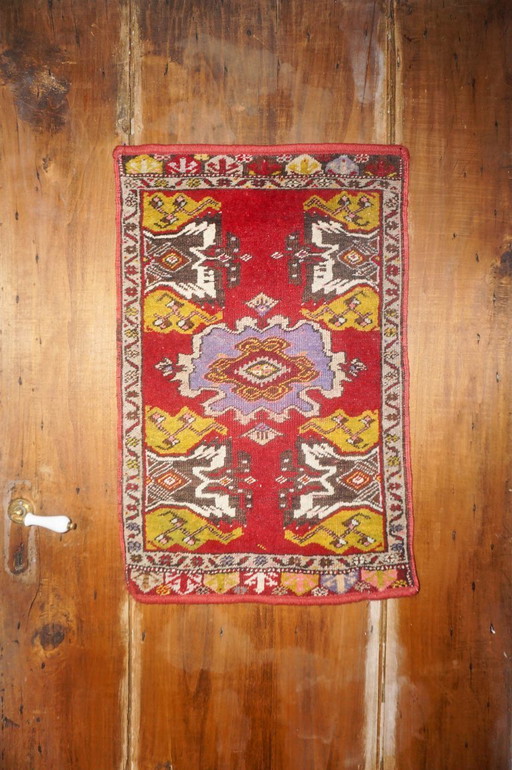 vintage turkish anatolian rug * red tribal rug * small area rug * geometric wool rug * boho floor mat