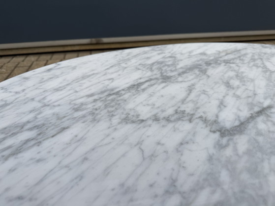 Image 1 of Original Knoll Tulip Eero Saarinen Oval Coffee Table Carrara