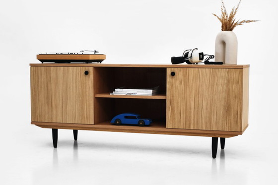 Image 1 of Sideboard oak for TV D-S15