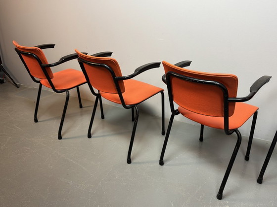 Image 1 of Set di 4 sedie da pranzo arancioni di design di metà secolo di Ahrend de Cirkel, Paesi Bassi, anni '60