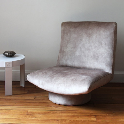 Sillón pequeño de terciopelo