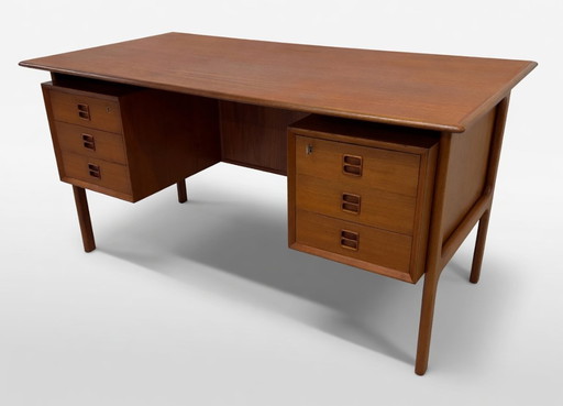 Scrivania direzionale in teak di Arne Vodder per Brouer, anni '60