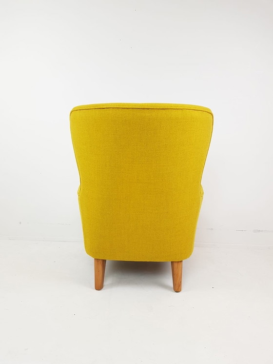 Image 1 of Vintage Artifort Theo Ruth Geel Heren Model | Nieuw Gestoffeerd Wol De Ploeg