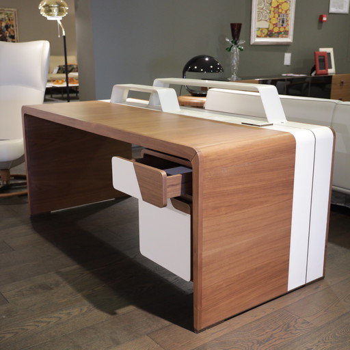 Giorgetti Alma bureau