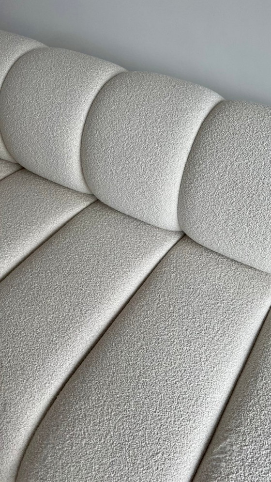 Divano di design ROCHE BOBOIS modello Intermède, Divani 3 posti, Tessile, Crema, Modern (foto 3 di 5)