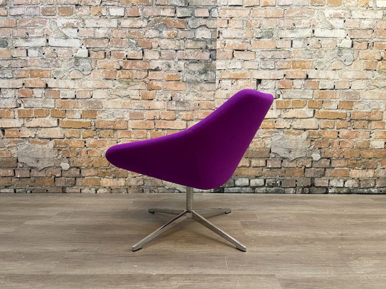 Allermuir Open A640, Fuchsia stof | PearsonLloyd, Draaistoelen, Textiel, Metaal, Paars, Modern (foto 6 van 15)
