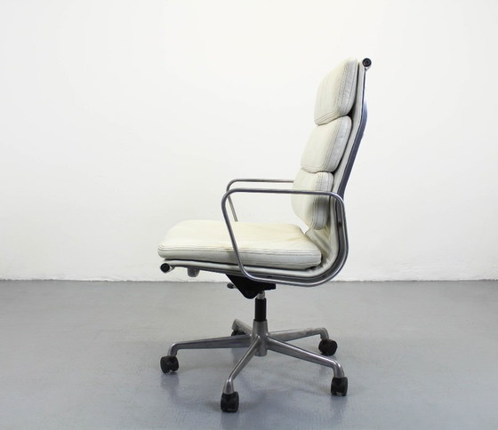 Image 1 of Ea219 Bürostühle Charles & Ray Eames Sitze