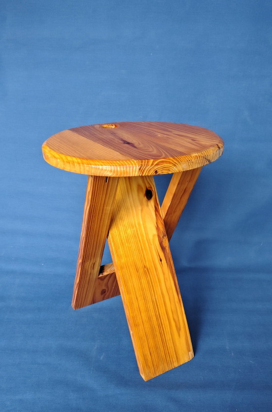 Vintage Stool – Metal, Wood (photo 3 of 15)