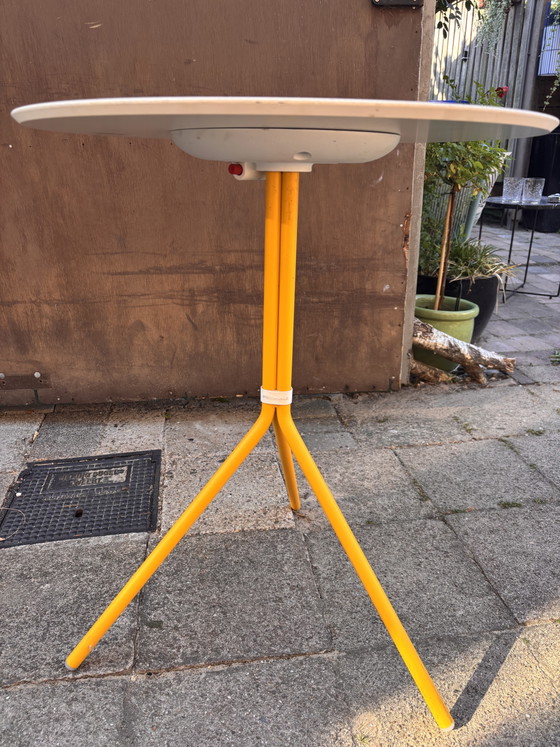 Image 1 of Mesa plegable de diseño italiano Pedrali