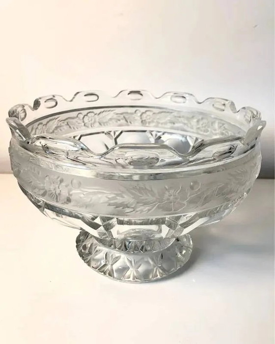 Cut and engraved crystal footed bowl, floral decoration – classic style / centrepiece - 20th century – Glass (photo 3 of 7)