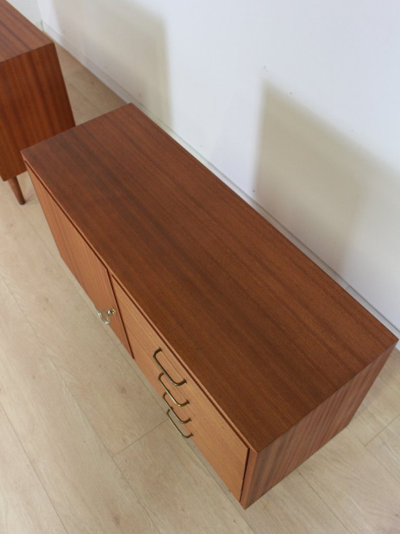 Image 1 of 2x dressoir kastjes – teak