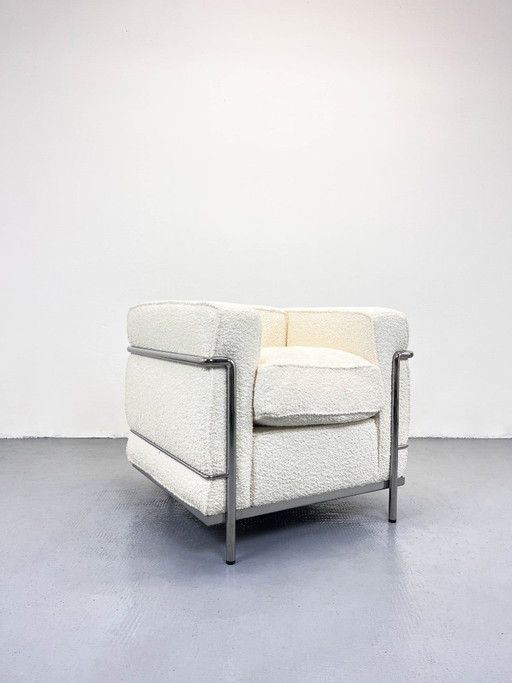 Lc2 Chair Bouclè Tissue, Le Corbusier, Cassina, Charlotte Perriand Seats – fauteuils, Textile