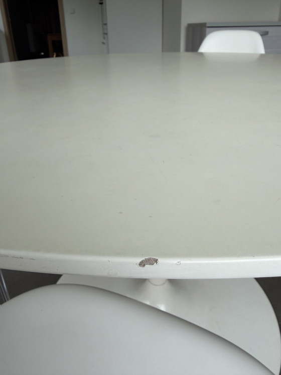Image 1 of Original Calligaris Design Dining Table (Made In Italy) - Diameter 120cm