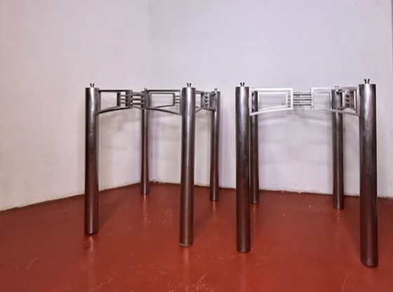 Image 1 of Edelstahl-Designfuß für Glastisch – skulpturales, zeitloses Design