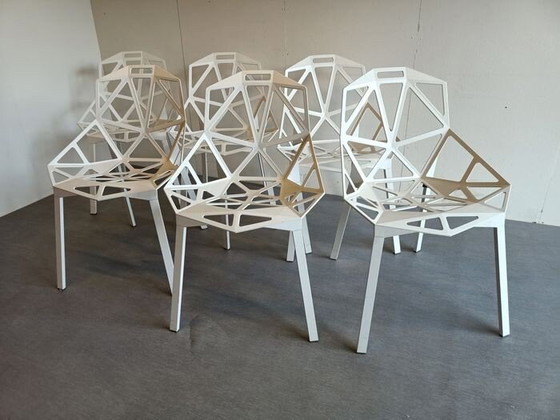 Image 1 of 6 Magis one Chairs + table in white version LP € 3500,-