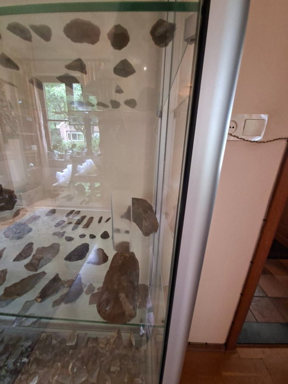 Image 1 of Vitrinekast / display cabinet