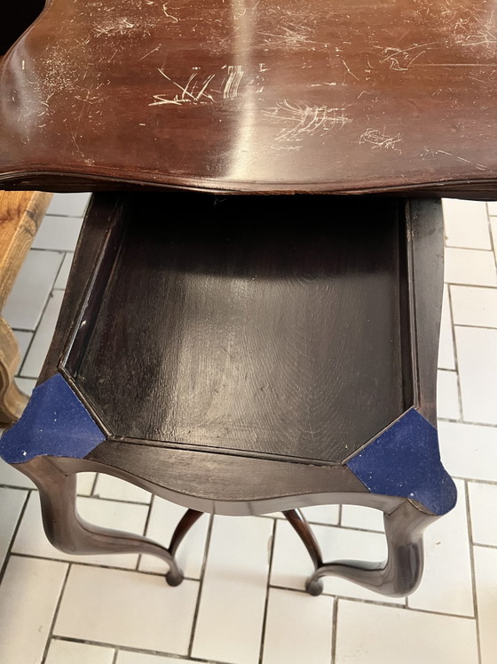 Image 1 of Antieke houten bijzettafel/speeltafel met inklapfunctie
