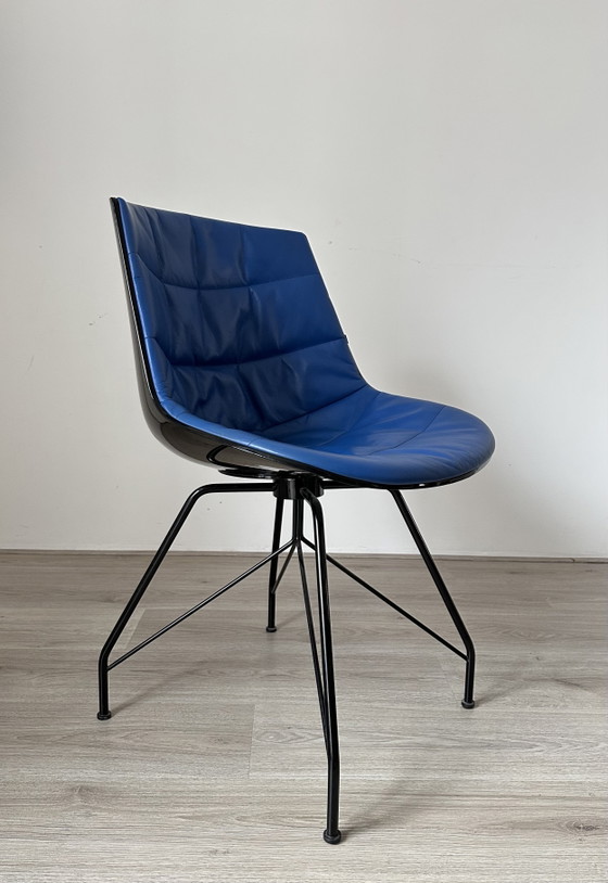 Image 1 of 4x MDF Italia Flow Design Stühle