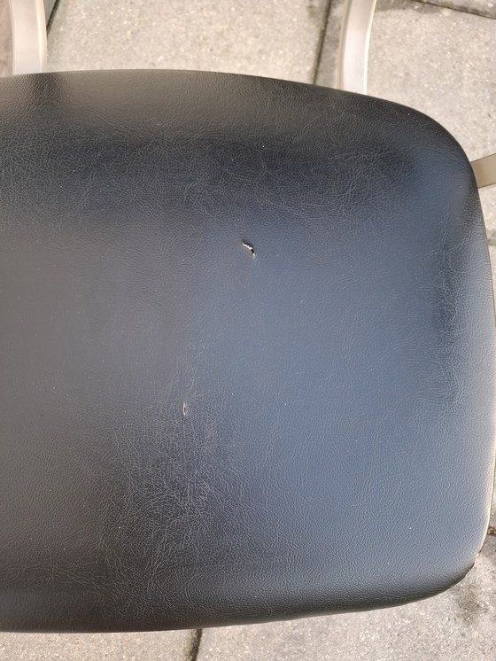 Image 1 of Friso Kramer. Sedia rivolta. Ahrend de Cirkel