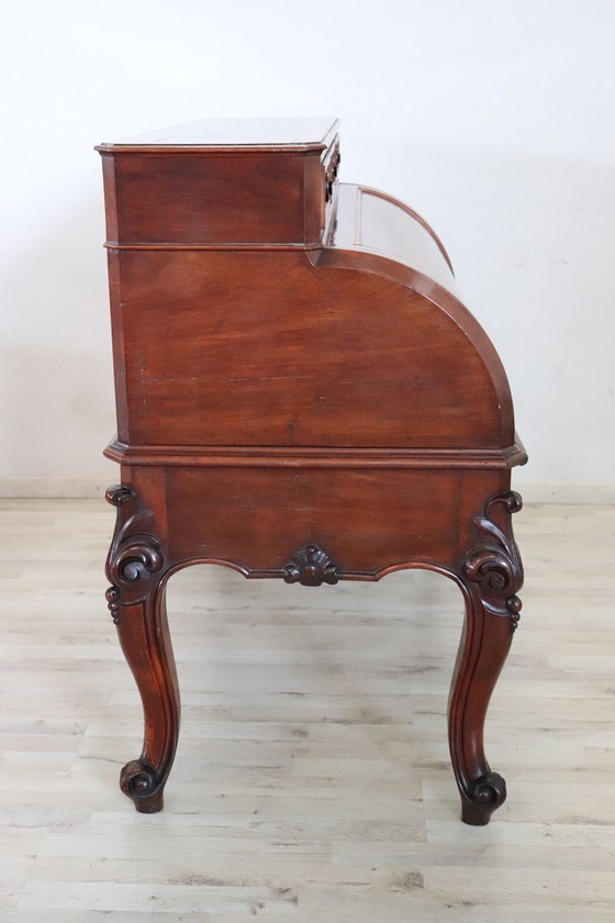 Image 1 of Antiker Rollschreibtisch in Nussbaum, Italien 19.