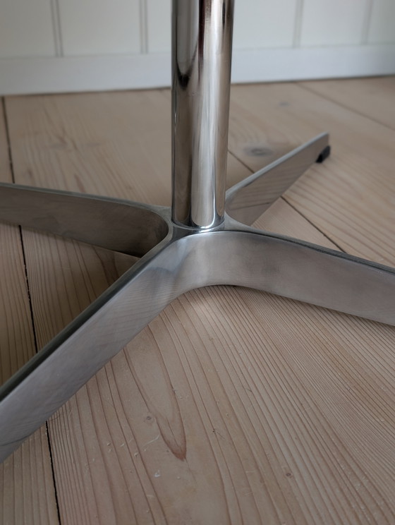 Poltrona vintage Swan in stile Arne Jacobsen – Verde – Base girevole in alluminio – Poltrone, Textile (photo 10 of 13)