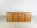 Originale credenza brutalista Gerhard Bartels in rovere del Medioevo