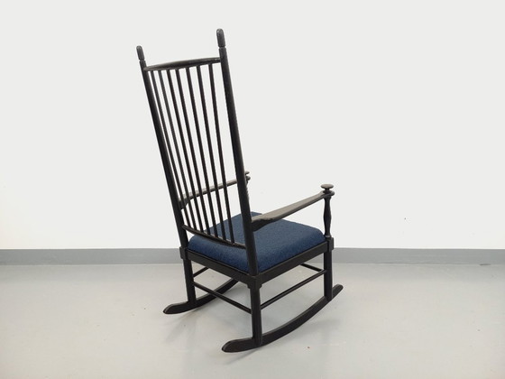Image 1 of Fauteuil rocking-chair suédois de Karl Axel Adolfsson pour Gemla vintage en bois noir et tissu bouclette des années 50 60