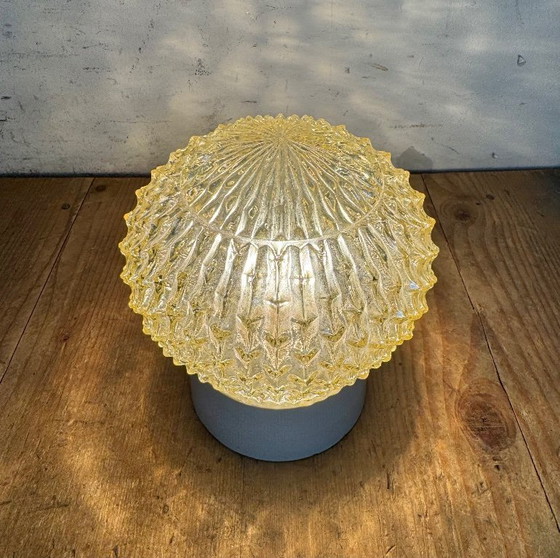 Image 1 of Vintage witte porseleinen plafondlamp, jaren 70