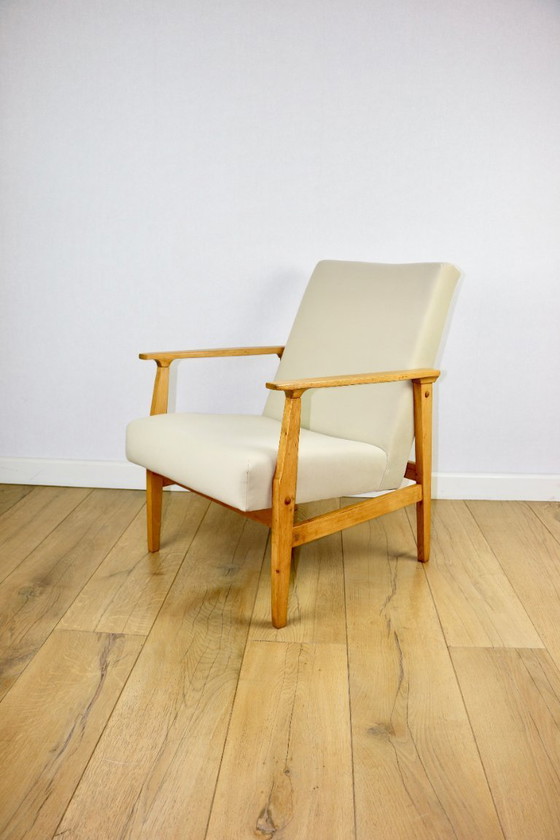 Image 1 of Classic armchair Vintage 70s beige - Jade series
