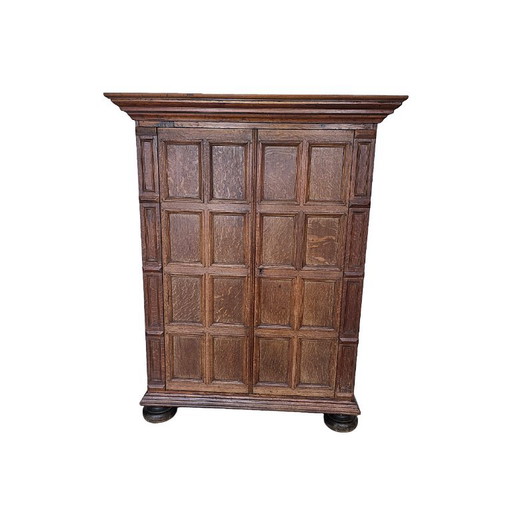 Antico armadio a pannelli in rovere olandese, inizio XVIII secolo – opbergkast, Wood