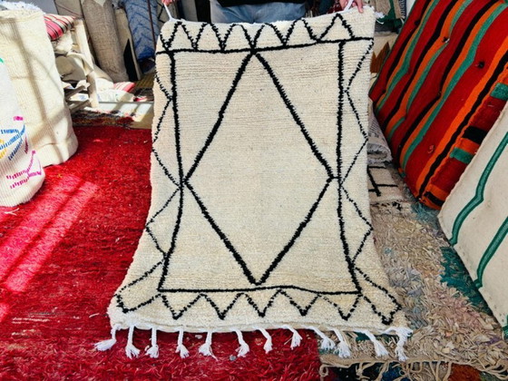 Image 1 of Tapis berbère en laine authentique 250cmx200cm