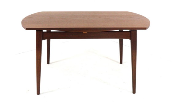 Image 1 of Louis van Teeffelen for Wébé round dining table 'Breda' vintage