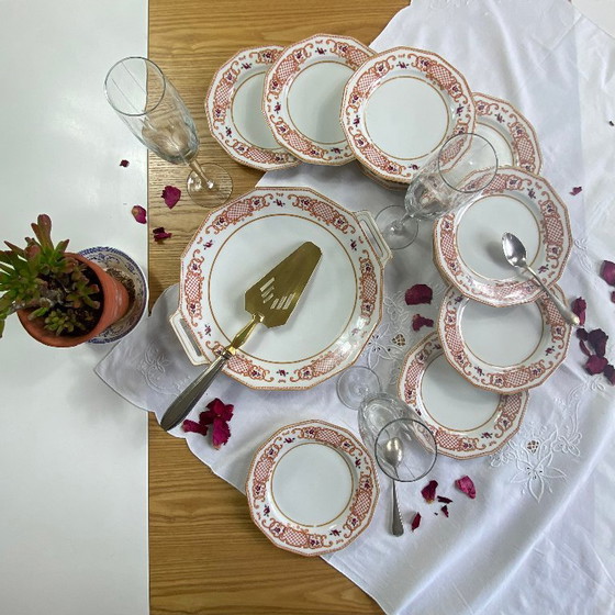 Image 1 of Antique Limoges porcelain dessert service by A. Lanternier & Cie, comprising 10 plates and a cake stand