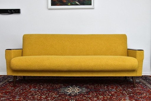 Canapé pliant en boucle jaune de style scandinave, années 1960.