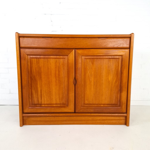 Vintage teak sideboard, Danish design, 60s/70s