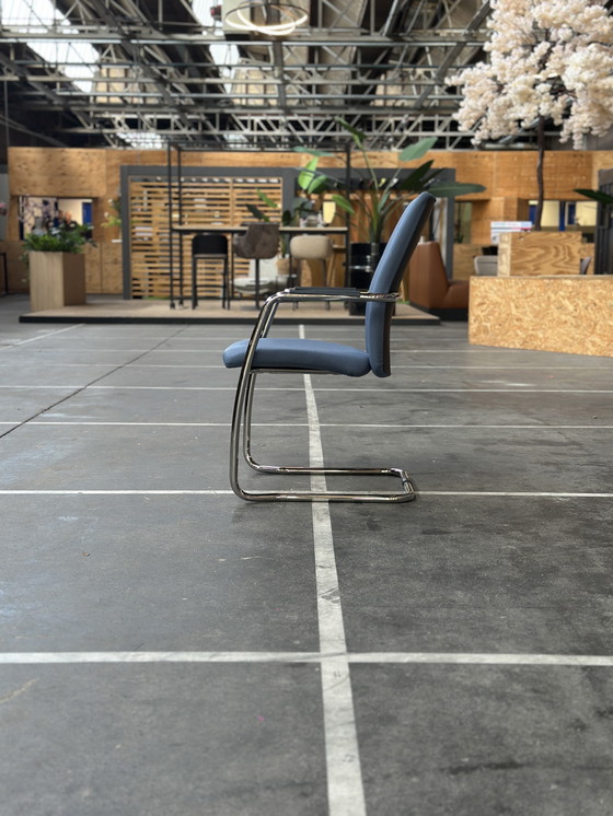 Image 1 of Konferenzleitung - Béta