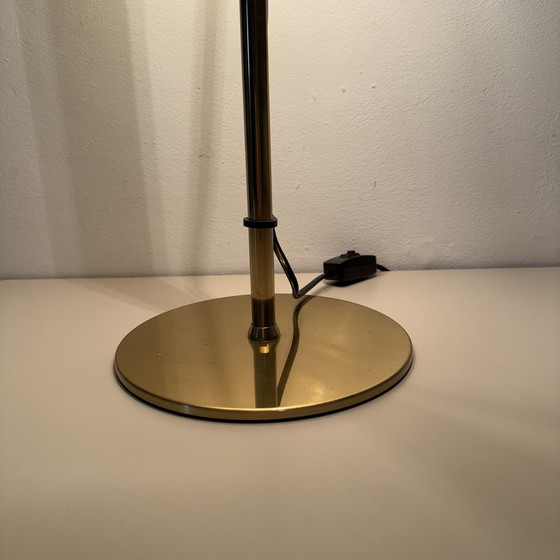 Image 1 of Lampada da tavolo vintage a fungo con base in metallo dorato , anni '70