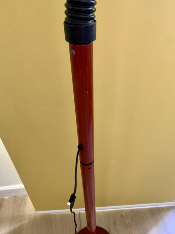 Groot, zeldzaam model in bordeauxrood - ALDA Type 1 - Zweden, jaren 70 – Vloerlampen, Metal, Rubber (photo 10 of 15)