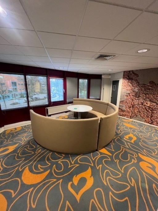 Halfronde Gestoffeerde Horeca Bank 3 Elementen – 3 5 zitsbanken, Textile, Wood (photo 2 of 5)