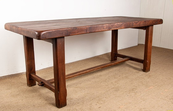 Image 1 of Grote brutalistische eettafel van massief iepenhout, in de stijl van Olavi Hanninen, 1960.