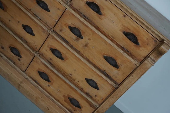 Image 1 of Antieke Duitse grenen winkelkast, begin 20e eeuw