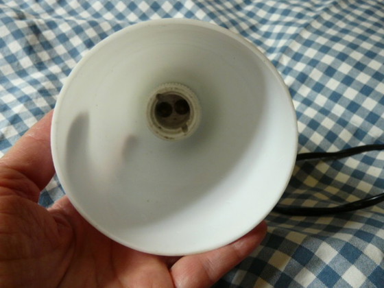 Image 1 of Wandlamp van porselein en opaline