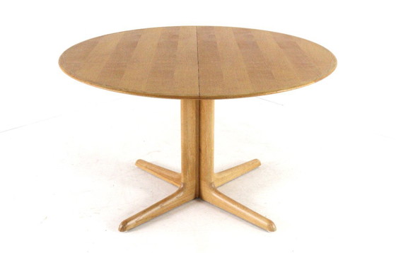 Image 1 of Danish oak round 2x extendable dining table dining table vintage