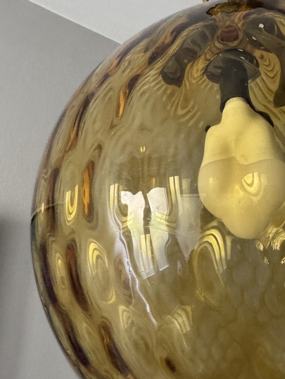 Image 1 of Lampada a sfera in vetro vintage giallo ocra