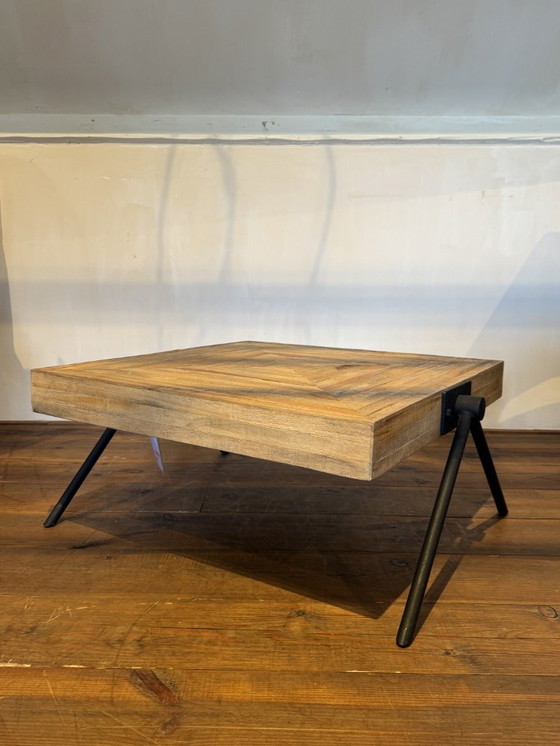Image 1 of Table basse carrée By-Boo