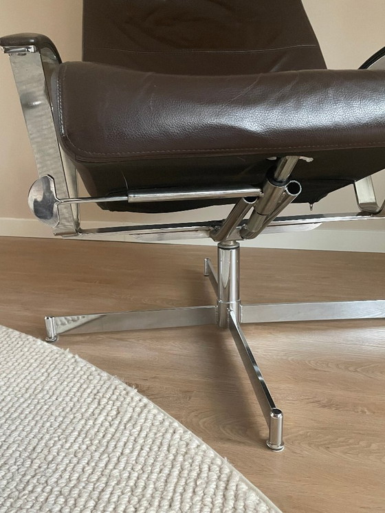 Image 1 of recliner chair + ottoman