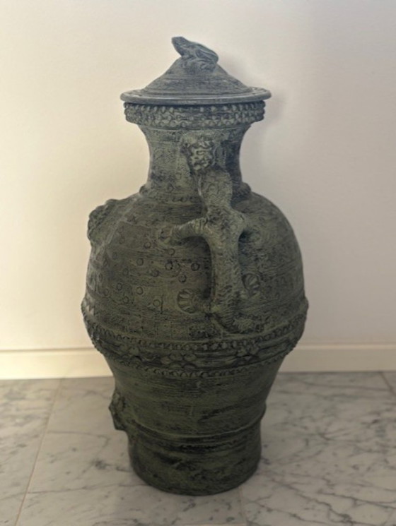 Image 1 of JARRÓN XL con detalles únicos