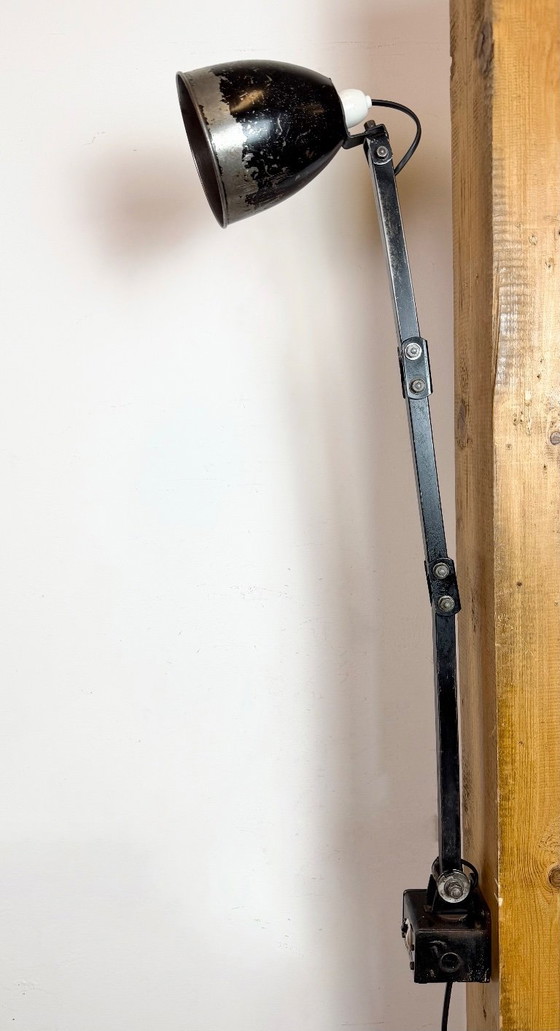Image 1 of Industriële, zwarte, verstelbare wandlamp van Memlite, jaren 60.