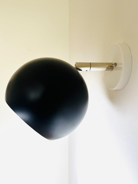Appliques murales globe A5-1300 noires de Raak Amsterdam, Pays-Bas, années 1970 – Plastic (photo 3 of 7)